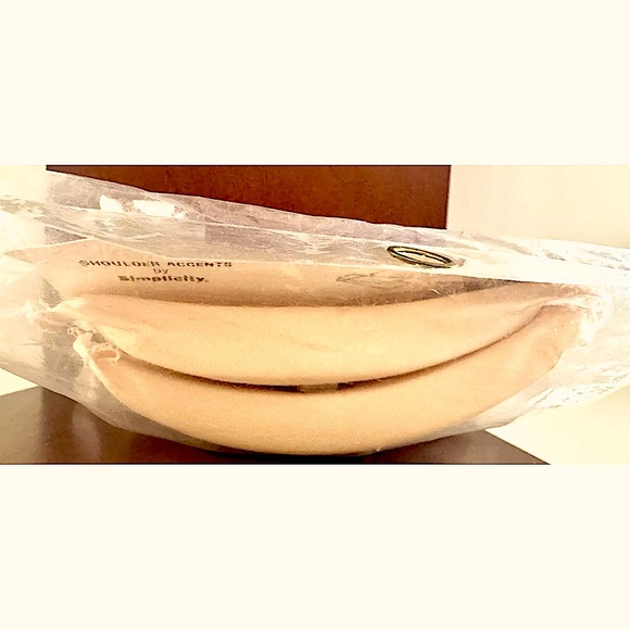 💜SIMPLICITY💜 VTG SELF-GRIPPING 3/4”THICK FOAM Shoulder Pads NIP - Picture 3 of 8